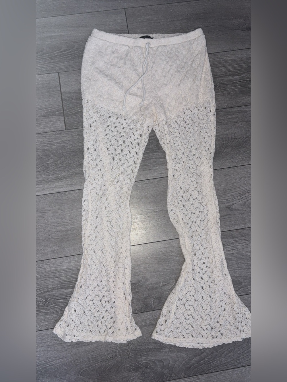 Derek Heart Size Large Juniors Flare Crochet White Pants W/ Built In Shorts